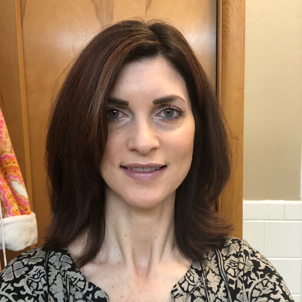 Meet your Posher, Corinne